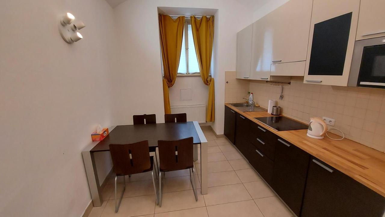 Quiet Apartment In Prague Center Eksteriør billede