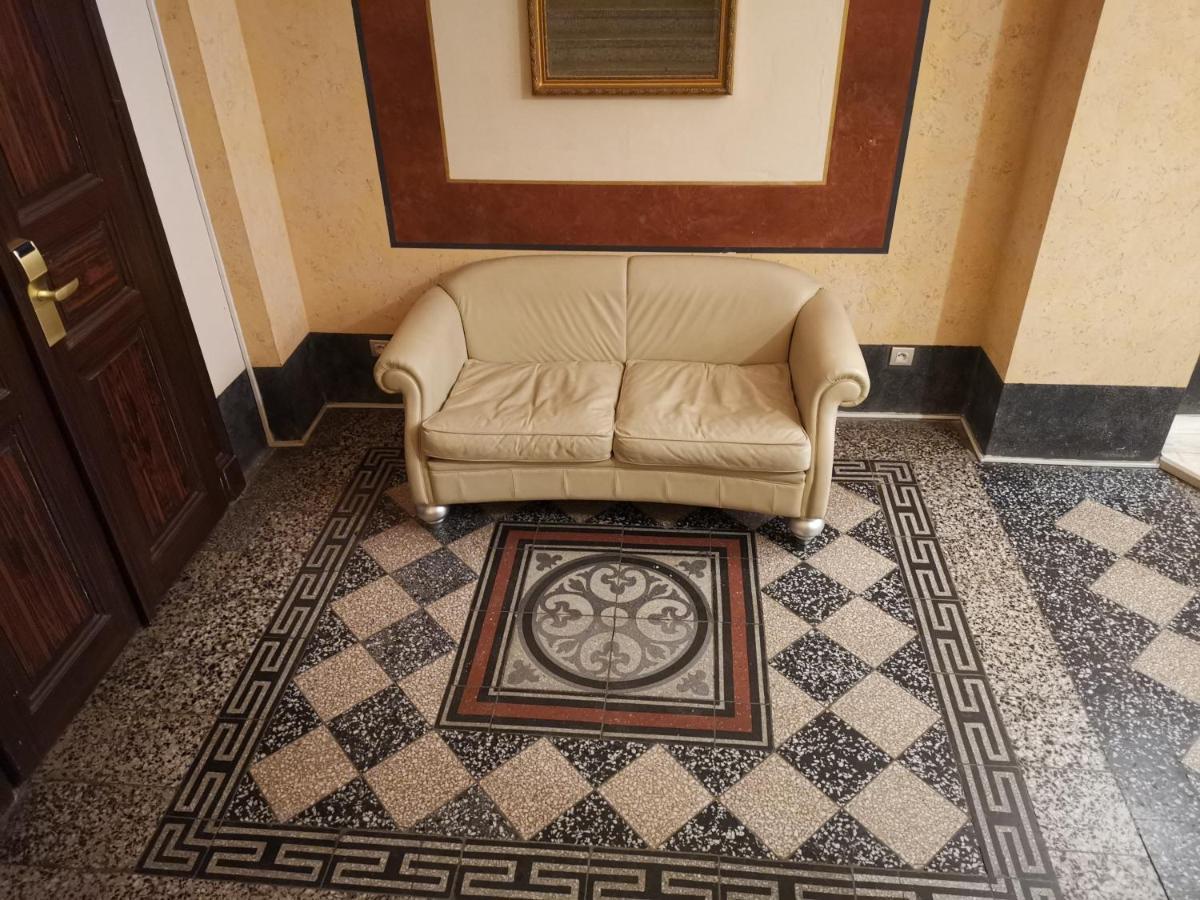 Quiet Apartment In Prague Center Eksteriør billede